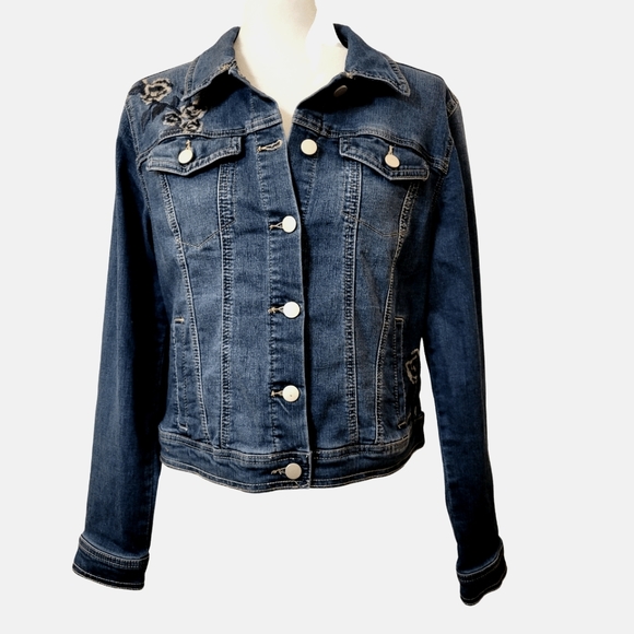 Westport Jackets & Blazers - Westport - Blue Jean Jacket with Embroidered Flowers - Size M